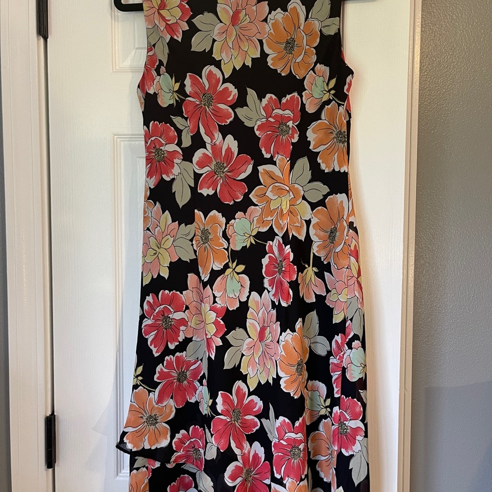 Scarlett Size 6 Floral Sleeveless‎ Dress - Picture 7 of 11